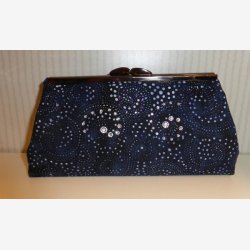 Modern Clutch - mnster og lukketj (mat guld)