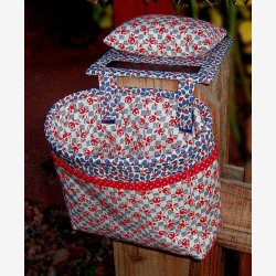 Scrap Bag &amp; Chatelaine