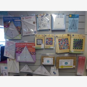 Skabeloner og linealer